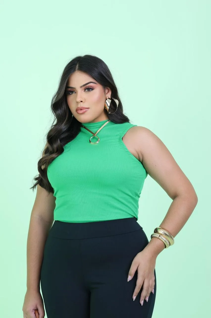 Blusa Plus Size Canelada